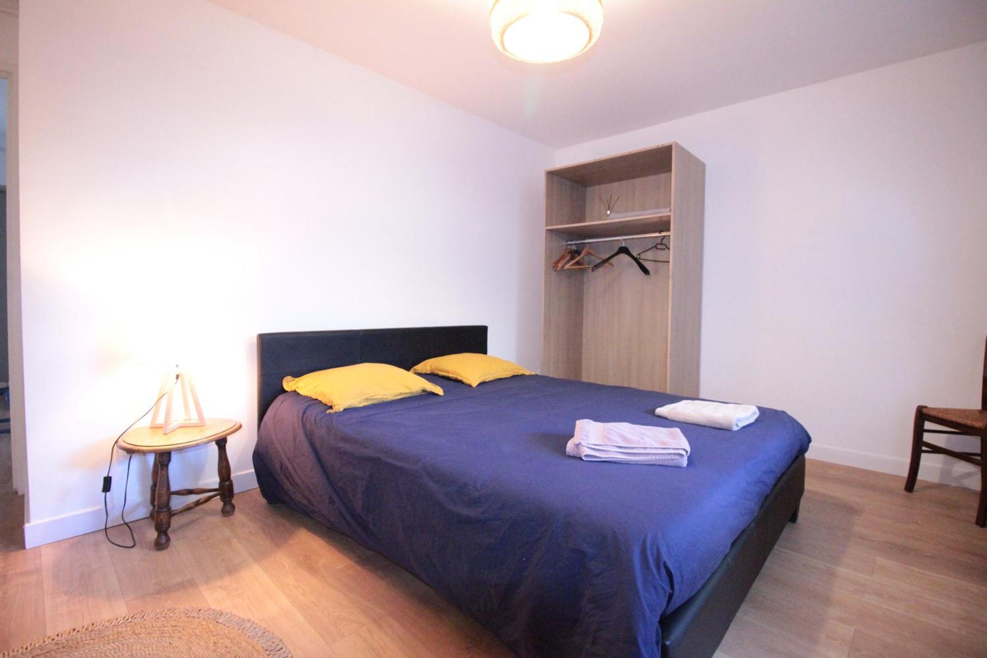 Logement Neuf "Meuse" - Hyper Centre - Parking Proche - Proche Gare - 4 Chambres - Terrasse Couverte - Wifi ! Gere Par Prestazen'Services Verdún Exterior foto